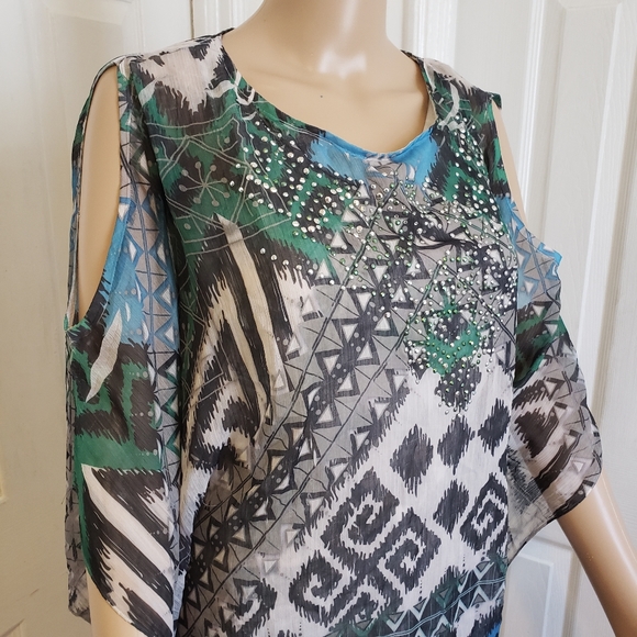Beaded Batwing Top - Picture 3 of 11